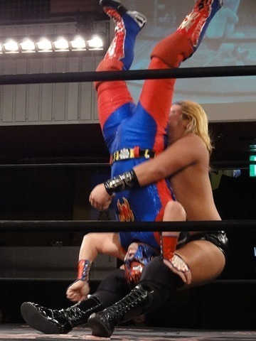 09Nmq.jpg