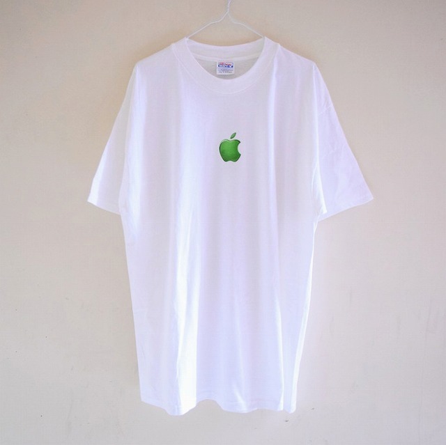 apple_tshirts_20180509_017-thumb-660xauto-865873.jpg
