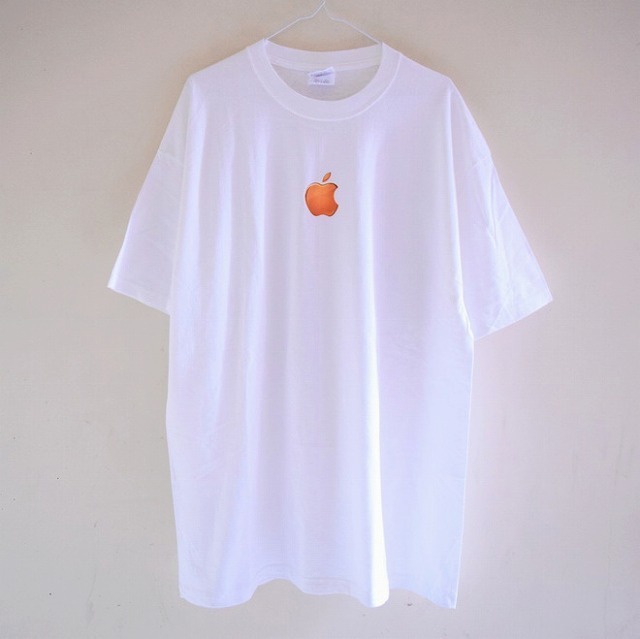 apple_tshirts_20180509_018-thumb-660xauto-865874.jpg