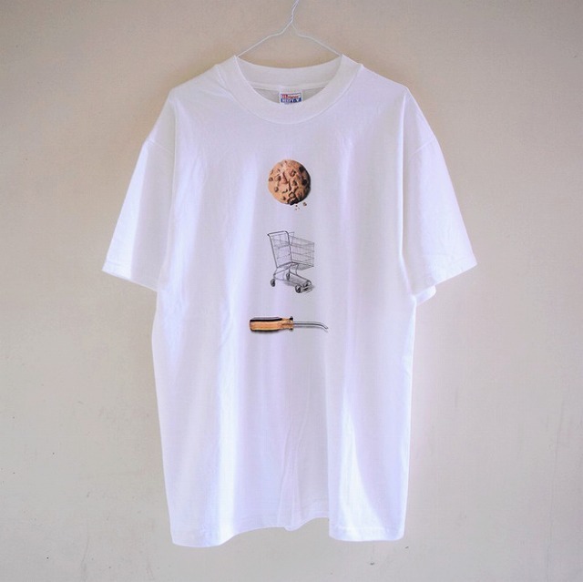 apple_tshirts_20180509_022-thumb-660xauto-865878.jpg