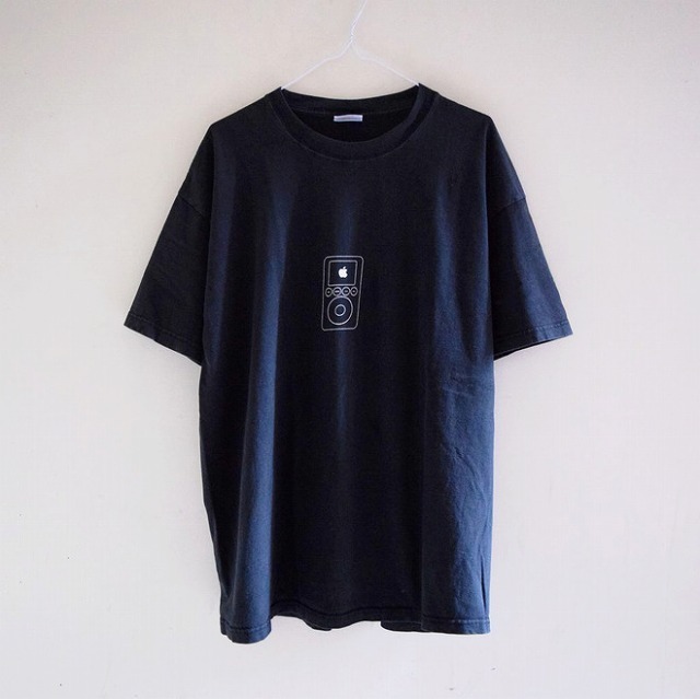 apple_tshirts_20180509_025-thumb-660xauto-865881.jpg
