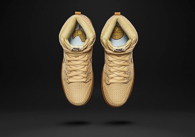 nike-sb-dunk-high-chicken-and-waffles-2.jpg