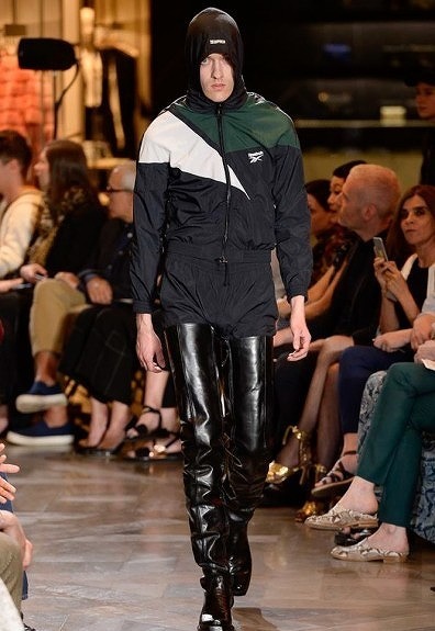 vetements-spring-summer-2017-collection-14-396x575.jpg