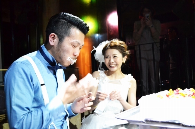 結婚パーティー
