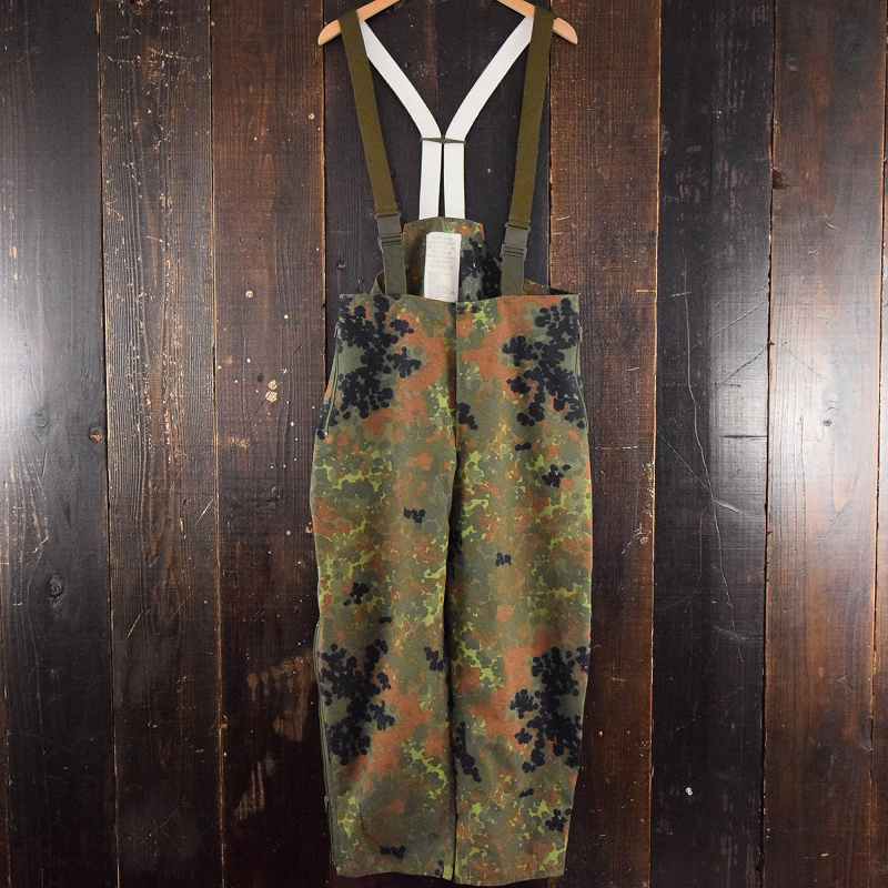 90 S ドイツ軍 フレックカモ サスペンダー付きパンツ 90年代 ミリタリー ゴアテックス ナイロン 迷彩 オーバーオール N0062 ビンテージ古着屋feeet 通販 名古屋 大須 メンズ 90 S ドイツ軍 フレックカモ サスペンダー付きパンツ 90年代 ミリタリー ゴアテックス ナイロン 迷彩 オーバーオール N0062 ビンテージ古着屋feeet 通販 名古屋 大須 メンズ