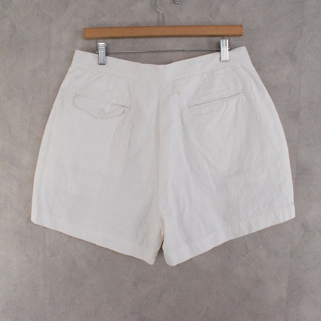 White Linen Shorts W26-33