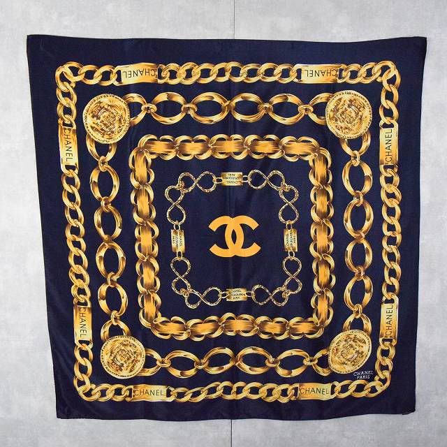 CHANEL ビンテージシルクスカーフ-