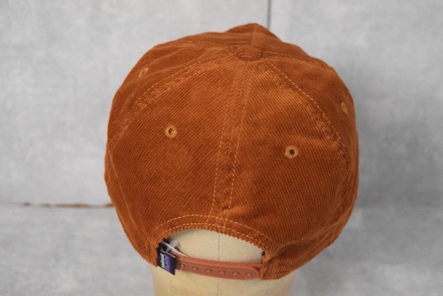 Patagonia ロゴ刺繍 スナップバック コーデュロイキャップ