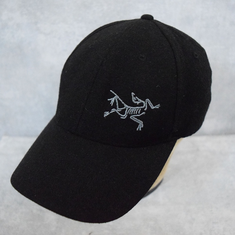 【11/4 2nd】ARC'TERYX ロゴ刺繍 ウールボールキャップ BLACK