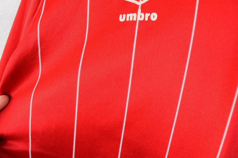 80年代 80s 90年代 90s アンブロ 赤 レッド スポーツ