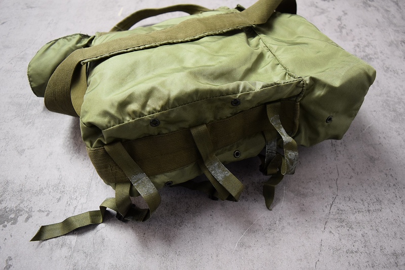 米軍タイプ A-3 ミリタリー バックパック 40L （オリーブ） U.S.