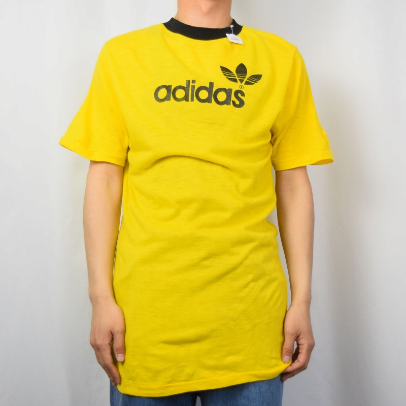 Vintage 70s Disney Santa Monica Tシャツ 黄色