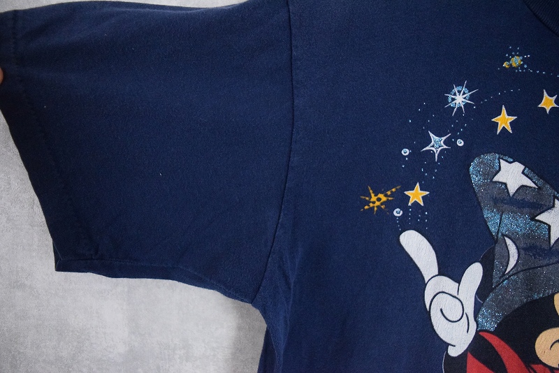 80年代 80s アメリカ製 ネイビー 紺 半袖Tシャツ ファンタジア 80年代 80s アメリカ製 ネイビー 紺 半袖Tシャツ ファンタジア
