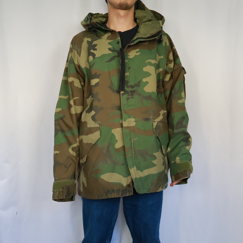 海外限定スパイク販売 90年代 90s ミリタリー アメリカ軍 米軍 迷彩 ゴアテックス エク ジャケット・アウター