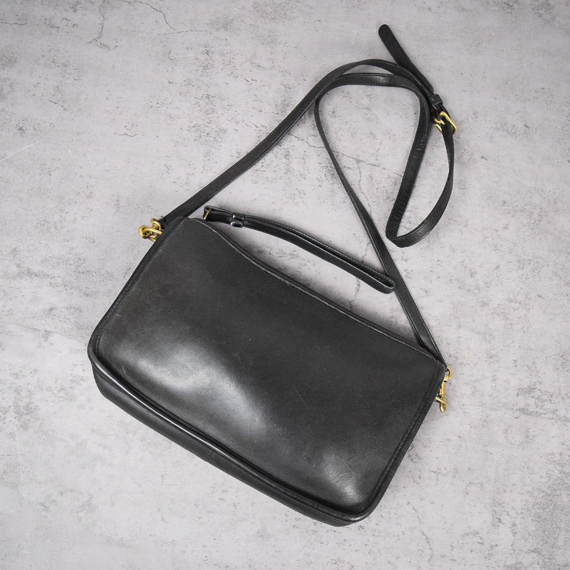 90's COACH USA製 レザーショルダーバッグ BLACK