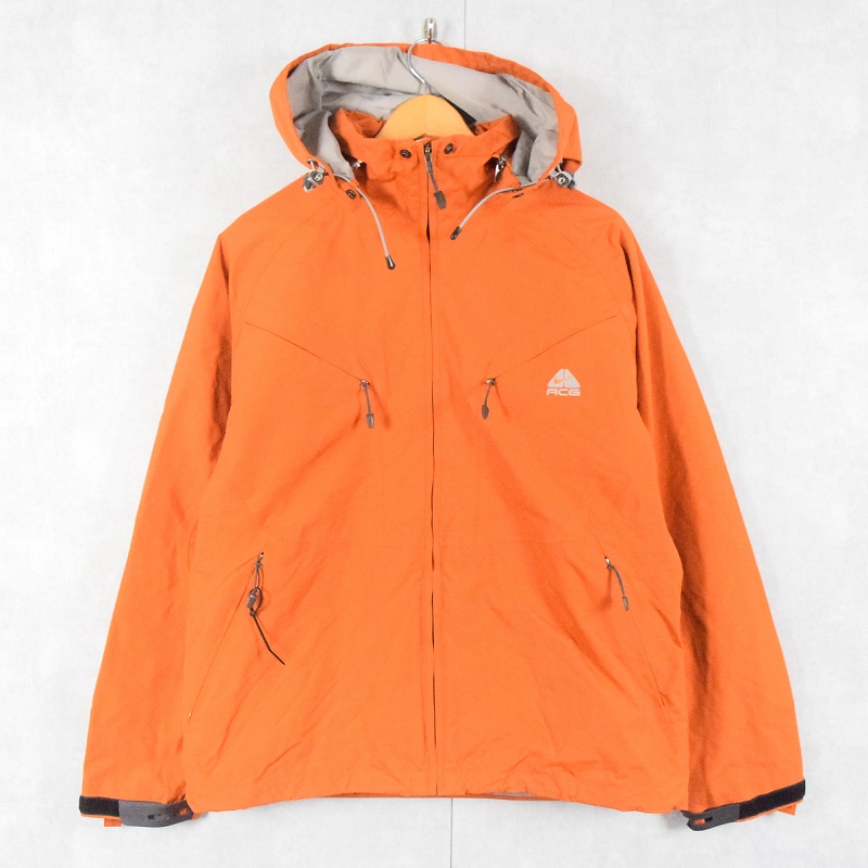 NIKE ACG 