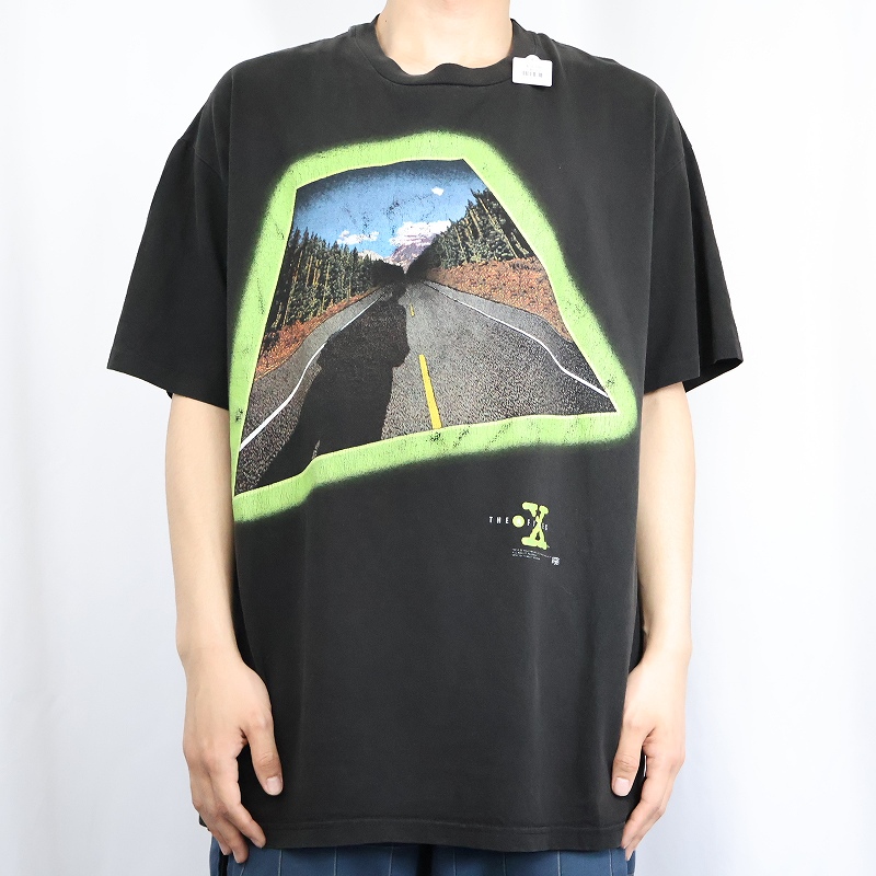 90s the X files T-shirt | What'z up